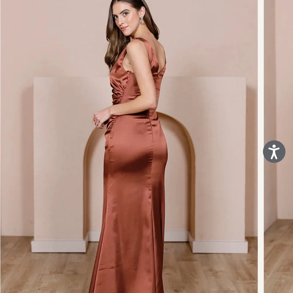Revelry Dawson Satin Dress Cinnamon Rose size 12 - Picture 2 of 4